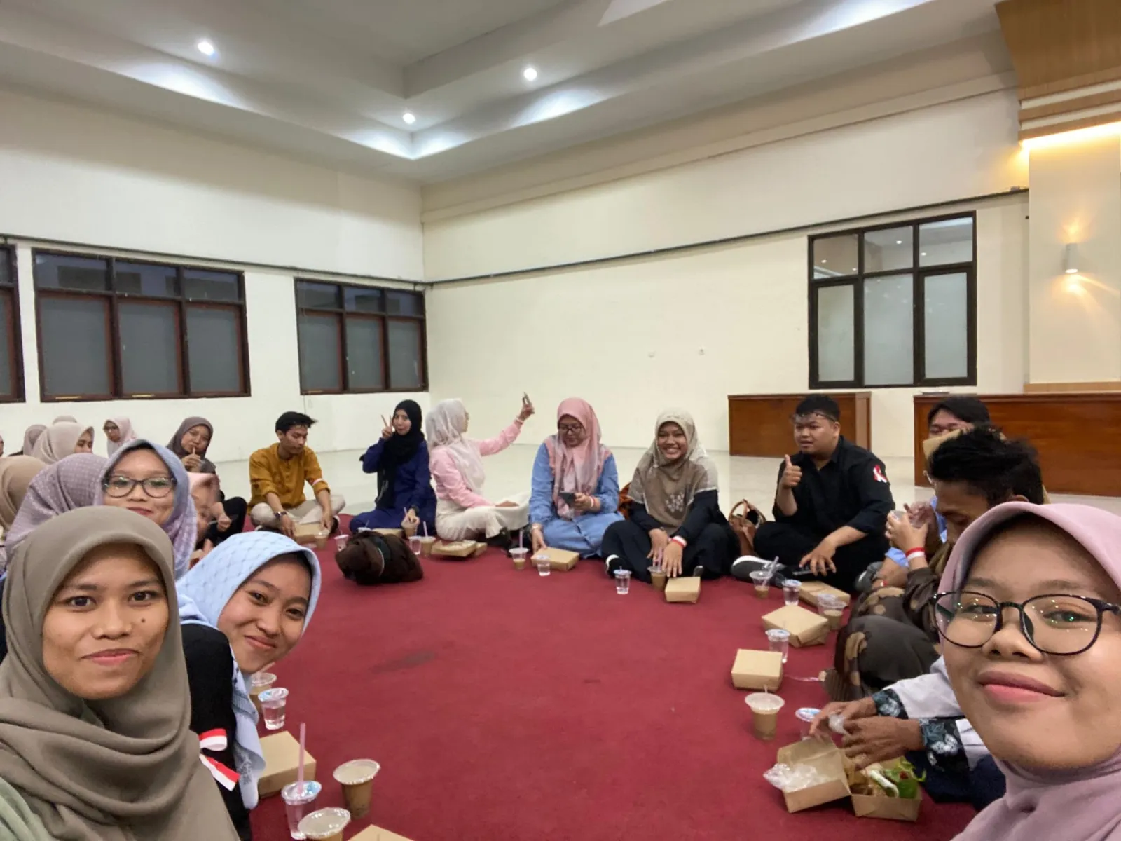 Diseminasi Hasil Rapat Bersama Dirjen GTK PPG Prajabatan IKIP Siliwangi dan Buka Bersama