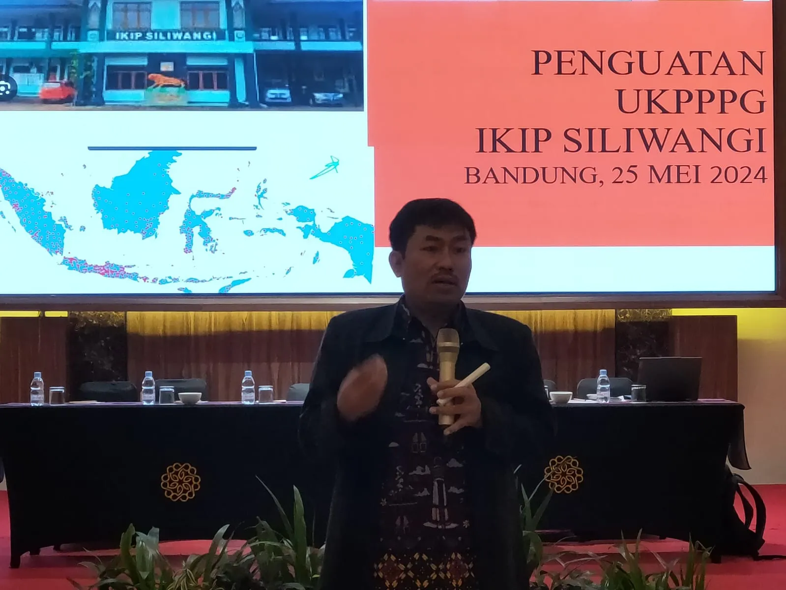 Persiapan Uji Kompetensi dan Peningkatan Kompetensi Lulusan Mahasiswa PPG Prajabatan IKIP Siliwangi